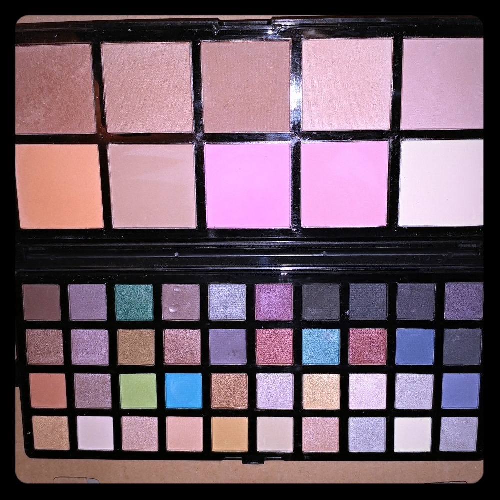 ELF | all in one pallet